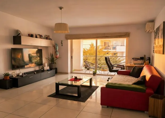 Appartement Charming Modern 1br With Balcony Views